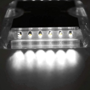 Borne de signalisation solaire en aluminium moulé sous pression, 6 LED blanc chaud, clignotante, alimentée par énergie solaire, IP68, lumière d'avertissement réfléchissante pour extérieur - Product Image 5