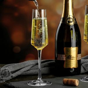 Champán brillante claro elegante para Aniversario de fiesta de boda de restaurante Prosecco - Product Image 6