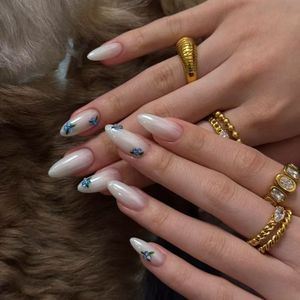 <span class=keywords><strong>Uñas</strong></span> <span class=keywords><strong>Postizas</strong></span> Francesas con Diseño Floral, Medianas, Almendradas, Brillantes y Elegantes para Uso Diario - Product Image 3