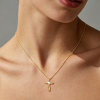 Collar con Cruz para Mujer, Colgante de Cruz con Moissanita VVS, Joyería Religiosa, Regalos de Navidad, Collar de Plata 925 Chapado en Oro con Cruz de Fe
