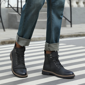 รองเท้าบูทเชลซีผู้ชายแฟชั่นไซส์ใหญ่ OEM ปี 2024 ผลิตจากวัสดุ PU กันน้ำ ปิดนิ้วเท้า บุขนอุ่นสำหรับฤดูหนาว รองเท้าบูทข้อเท้าทำมือ ODM - Product Image 4