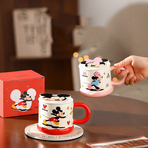 <span class=keywords><strong>Taza</strong></span> de Cerámica con Diseño de Mickey y Minnie, con Tapa 3D, Linda <span class=keywords><strong>Taza</strong></span> de Café para Niños, Regalos de Cumpleaños y <span class=keywords><strong>Navidad</strong></span> - Product Image 3