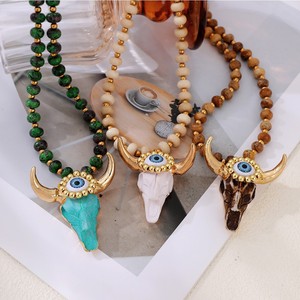 สร้อยคอหินธรรมชาติสไตล์เรโทรพร้อมจี้รูปหัวกระทิง เครื่องประดับสะดุดตา ขายส่งแบบ OEM - Product Image 2