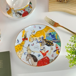 European Luxury Dream Circus Service de table 5 pièces Collection céramique de porcelaine osseuse - Product Image 4