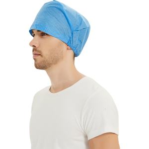 Casquette chirurgicale d'hôpital jetable de SMS de PP non tissé bleu-rose avec le chapeau de soin du chirurgien d'agrafe flexible et l'équipement médical de couverture de chaussure - Product Image 1