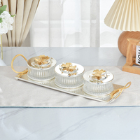 2025 Stock ensemble de bocaux à bonbons haut de gamme de style européen 2/3/4/6 grilles avec assiettes et couvercle de table basse