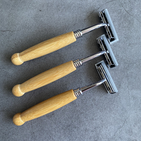 Rasoir de sécurité double tranchant de haute qualité avec manche en bois de bambou et tête remplaçable avec lames pour le rasage et l'entretien de la barbe masculine