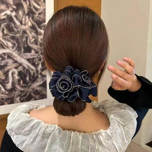 Coletero de Moda Minimalista de Doble Capa con Diseño Floral, Versátil y Exclusivo, para Mujer, Venta al por Mayor de Accesorios para el Cabello - Product Image 3