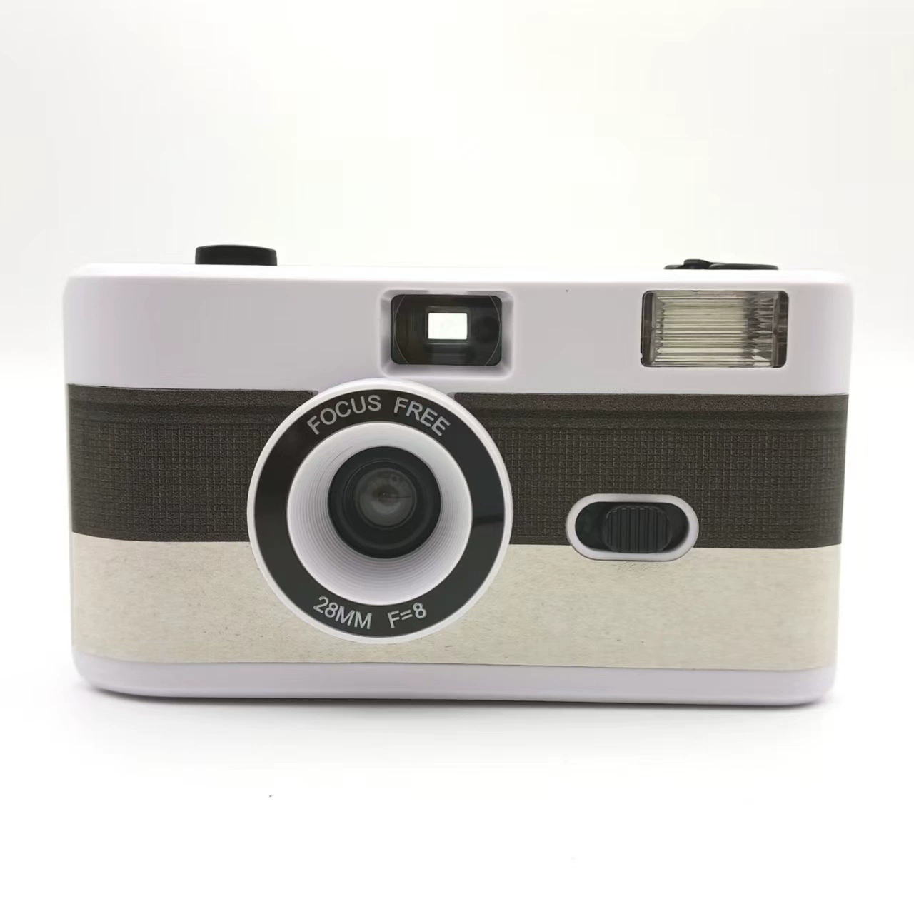 Coquille blanche noire et blanche