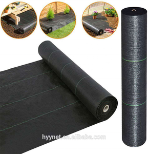 Couvre-sol agricole en géotextile tissé PP stabilisé aux UV Tapis anti-herbe pour le contrôle des mauvaises herbes <span class=keywords><strong>Plantes</strong></span> en rouleau de tissu noir - Product Image 4
