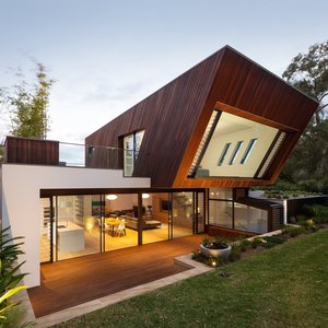 Casa Contenedor Moderna con Estructura de Acero Ligero, Resistente al Viento de 121+ mph, para Uso Residencial - Product Image 1