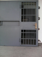 Fabricant de portes de prison en acier automatiques, portes de cellules de prison en acier