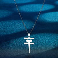 Vente en gros de bijoux pour revendeurs : Collier Tokyo Hotel tendance, pendentif chaîne en cuivre et diamant, bijoux avec logo Bill Cowlitz
