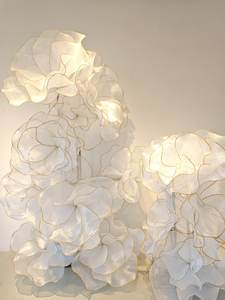 Installation florale géante en organza à texture modélisée pour la décoration <span class=keywords><strong>de</strong></span> <span class=keywords><strong>fond</strong></span> <span class=keywords><strong>de</strong></span> scène <span class=keywords><strong>de</strong></span> photographie <span class=keywords><strong>de</strong></span> mariage - Product Image 5