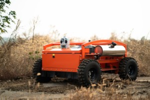 Cortadora de Césped a Control Remoto Pequeña en Oferta, Robot Cortacésped Automático para Granjas, Modelo Y2-800 con Tracción en las Cuatro Ruedas, Precio Comercial - Product Image 4