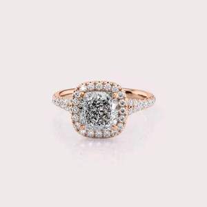 Anillo de Compromiso de Moissanita de la Mejor Calidad para Joyería Nupcial, Celebración de Bodas y Regalos, Disponible al Mejor Precio del Mercado - Product Image 4