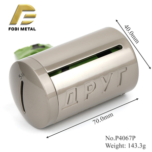 P4067P Soporte Metálico Dispensador para Correa de Mascota para Bolsas de Excremento de Perro con Dispensador de Tela para Bolsas de Residuos - Product Image 3