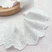 Vente en gros de dentelle à œillets blanche 100% coton de 5 cm, dentelle festonnée pour robe d'enfant, vêtements, textile de maison, accessoires de couture