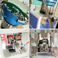 Machine à sertir les fiches électriques à 2 et 3 broches, alimentée par courant alternatif, pour la fabrication de fiches électriques, modèle EW-5055A, avec plaque vibrante pour l'alimentation.