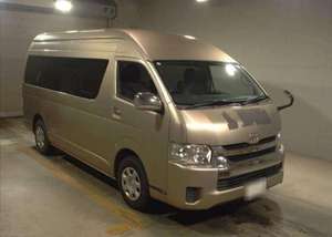 Voiture d'<span class=keywords><strong>occasion</strong></span> entièrement équipée, propre, modèle 2024 TOYOTA HIACE BUS VAN, prête à être expédiée - Product Image 2