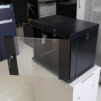 Armoire de serveur réseau murale en acier 9U de 19 pouces avec porte en verre personnalisée pour salle informatique