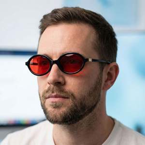 Lunettes de sommeil ovales unisexes XH-3520 rouges, anti-lumière bleue, protection UV400 classe 2, monture en plastique et métal, verres PC - Product Image 1