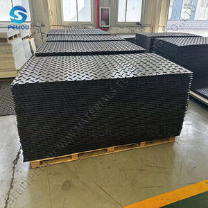プラスチック製の一時的な頑丈な建設トラックhdpe地上保護マットホワイト4x8ロードマット - Product Image 1