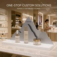 Présentoir de Luxe Moderne Portable en Acrylique Argenté en Forme de Montagne pour Soins de la Peau, Support Cosmétique de Comptoir Personnalisable avec Logo pour Sérums et Lotions