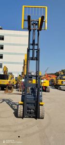 Komatsu FD30T 3TON Diesel Powered <b>Forklift</b> - Product Image 2