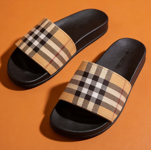 Venta Directa de Fábrica de Pantuflas de Alta Calidad para Hombre y Mujer, Pantuflas Originales de Fábrica, Calidad Superior - Product Image 1