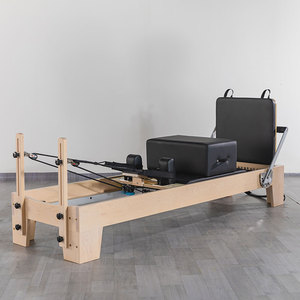 Lit de Pilates Maple Reformer : Solution ultime pour un studio à domicile pour la force du tronc, la flexibilité et l'harmonie corps-esprit - Product Image 2