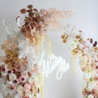Arche de mariage en forme de bois de cerf, art floral de style européen, fleurs artificielles pour hôtel, fête d'anniversaire, demande en mariage, cérémonie