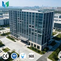 Sint Maarten Real Project Case Bâtiment de bureaux multi-étages et structure sportive à structure en acier résistant aux ouragans, pour île tropicale 121+