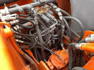 Pelle sur chenilles Hitachi Zaxis 70 d'occasion à vendre Garantie 1 an sur les composants de l'automate central - Product Image 2