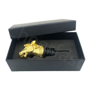 S'adapte parfaitement aux animaux en métal forme en alliage de zinc verseur de <span class=keywords><strong>vin</strong></span> aérateur presque bouteilles en acier inoxydable cheval Animal verseur de <span class=keywords><strong>vin</strong></span> - Product Image 3