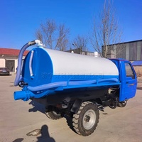 Camion-citerne d'aspiration des eaux usées diesel personnalisable, camion-citerne d'aspiration des excréments pour les fermes d'élevage, le nettoyage de l'assainissement urbain