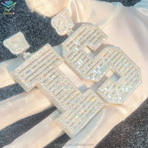 925 Sterling Silver Iced Hip Hop Đồ Trang Sức VVS Moissanite Kim Cương Tùy Chỉnh Thiết Kế Vòng Cổ Mặt Dây Chuyền Thư/Số/Tên/Logo Trẻ Em - Product Image 1