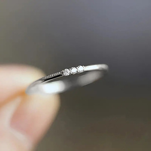 Anello da Donna in Oro Massiccio 18K con Diamante Naturale Taglio Brillante Rotondo, Gioiello Minimalista per Fidanzamento, Colore G - Product Image 5
