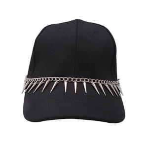 Conjunto de Cadena para Sombrero con Remaches y Corazones, con Cadenas de Perlas, Ajustable para Adultos, Set de 3 Piezas - Product Image 6