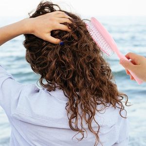 Brosse à cheveux démêlante Tangle Teezer Ultimate en plastique de haute qualité – Outil de coiffure - Product Image 2