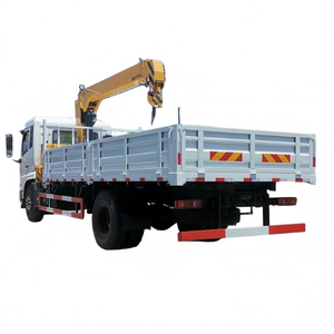 Disponible en Côte d'Ivoire : Camion grue à flèche articulée mobile télécommandée Dongfeng 4*2 8 tonnes 5 sections, personnalisable. - Product Image 4