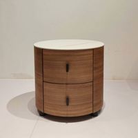 Elegante y Funcional Mesita de Noche Moderna y Atemporal de Estilo Inglés en Madera Negra con Cajón, Diseño Clásico, Duradera, para Uso en Hoteles