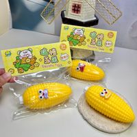 Jouets anti-stress créatifs en gros : Balle de maïs TPR souple et mignonne à presser, jouets anti-stress à pincer au doigt en forme de maïs
