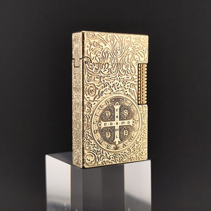 Encendedor de Cigarrillos de Queroseno Clásico de Lujo, Deslizante Lateral, Grabado en Latón, Recargable, Regalo Empresarial - Product Image 1