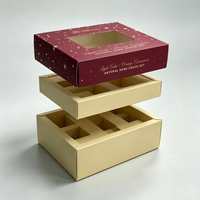 Boîte cadeau de Noël personnalisée pour fenêtre, boîte en papier rouge avec impression dorée pour crème pour les mains, emballage cadeau cosmétique de Noël