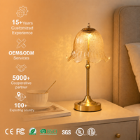 Lampe de table de luxe vintage dorée à abat-jour en cristal, à piles, à intensité variable, rechargeable, tactile, sans fil, pour restaurant
