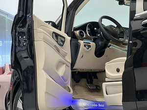 2022รถ Mercedes-Benz V-class 260 L โรงเรียนสอนขับรถแท็กซี่รถยนต์มือสองรถยนต์มือสองรถยนต์มือสอง