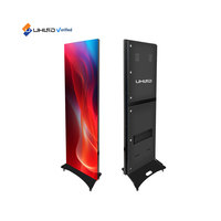 Display LED Impermeabile UHLED, Schermo Pubblicitario LED 640*1920, Poster LED per Esterni, Espositore LED da Terra