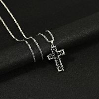 Collier Hip Hop Série Croix Gothique en Gros 2025 Mode Acier Inoxydable Croix Entièrement Sertie de Diamants Colliers pour Femmes Hommes