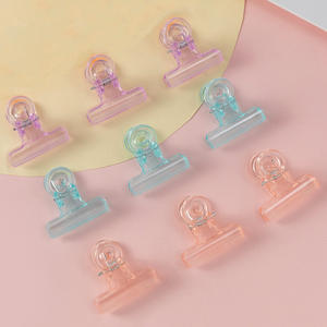 Clip de bureau en acrylique à longue queue, design élégant, style 'Student Ins', motif 'Girl Heart', pour le rangement de documents et de reçus - Product Image 4